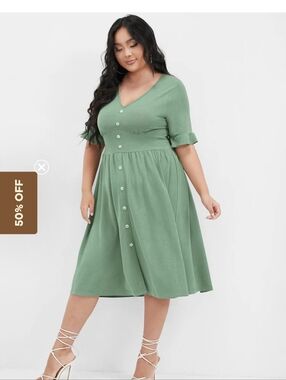 BloomChic Mint Green Midi Dress
